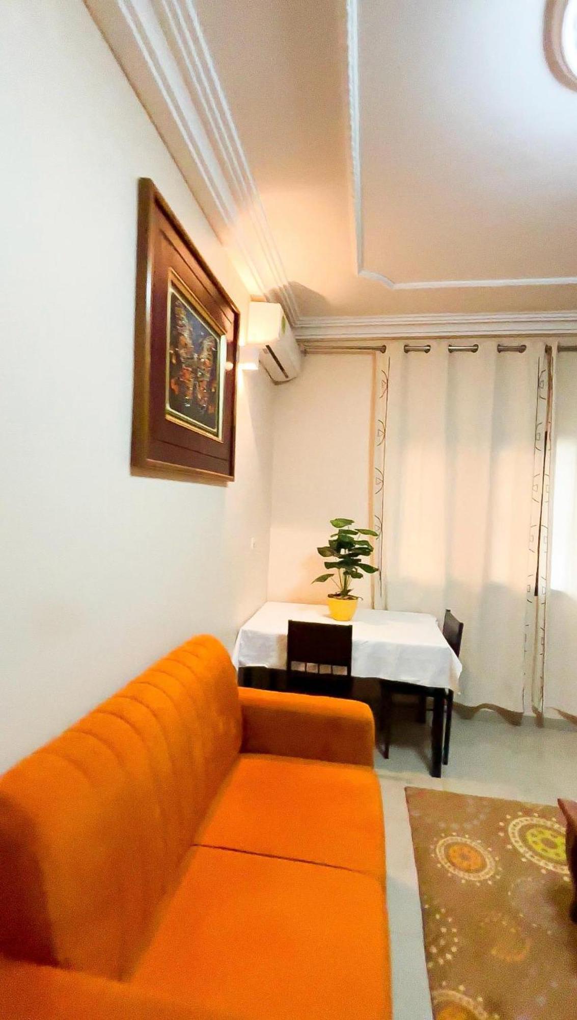 Residence Des 7 Collines Яунде Экстерьер фото